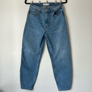 Abercrombie The ‘80s Mom High Rise